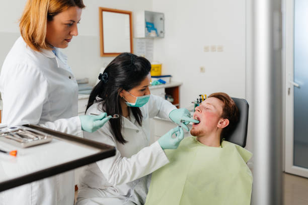 Best Emergency Denture Repair in USA